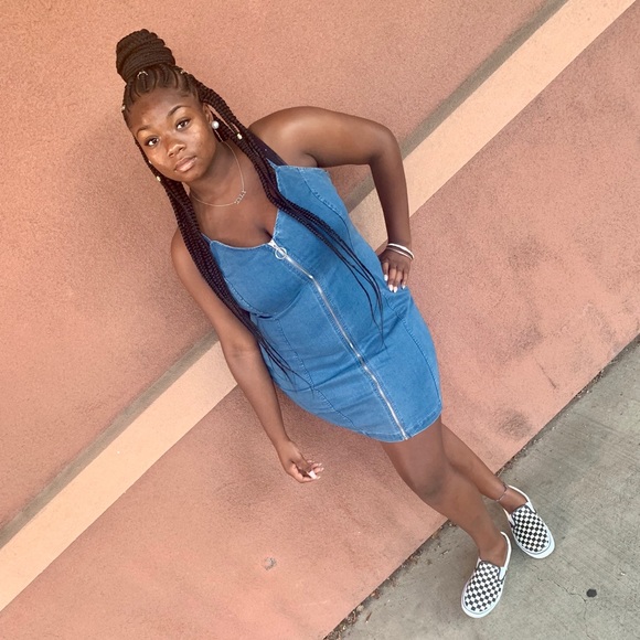 Jean Dress - Picture 2 of 3